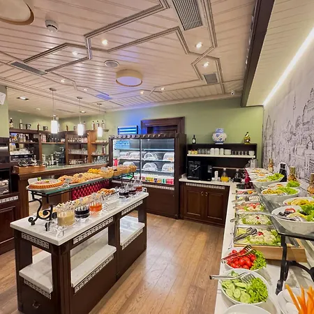 Celine - Ottoman Mansion Istambul