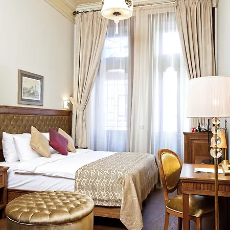 Celine - Ottoman Mansion 3*
