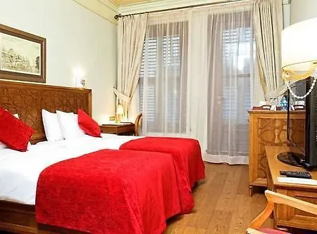 Celine - Ottoman Mansion Istambul