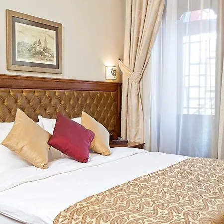 Celine - Ottoman Mansion