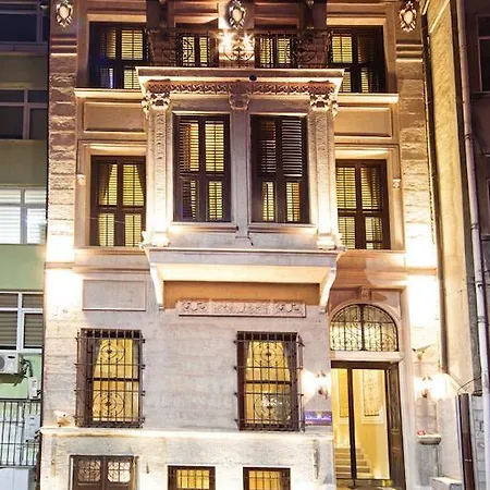 Celine - Ottoman Mansion 3*